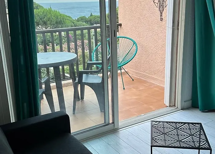 Apartment Lumineux Vue Sainte-Maxime